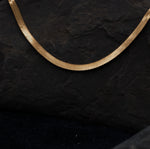 Load image into Gallery viewer, Classic Herringbone Choker (4mm)
